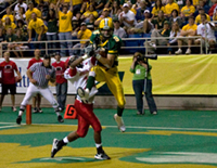 Kole Heckendorf catching a touchdown for the Bison