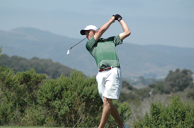 Keaton Lausch NDSU Golfer swings in the Summit League Championship